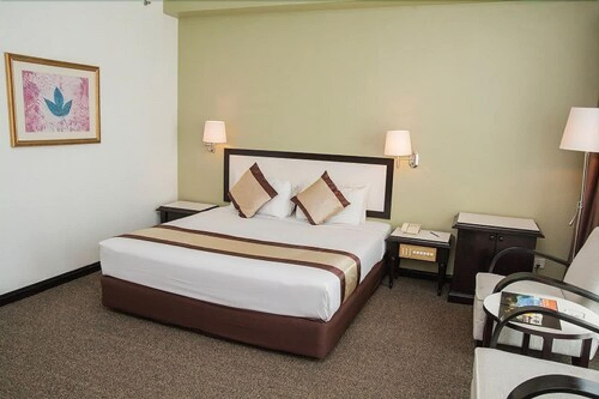 Summit Hotel Subang Usj Subang Jaya Exterior photo