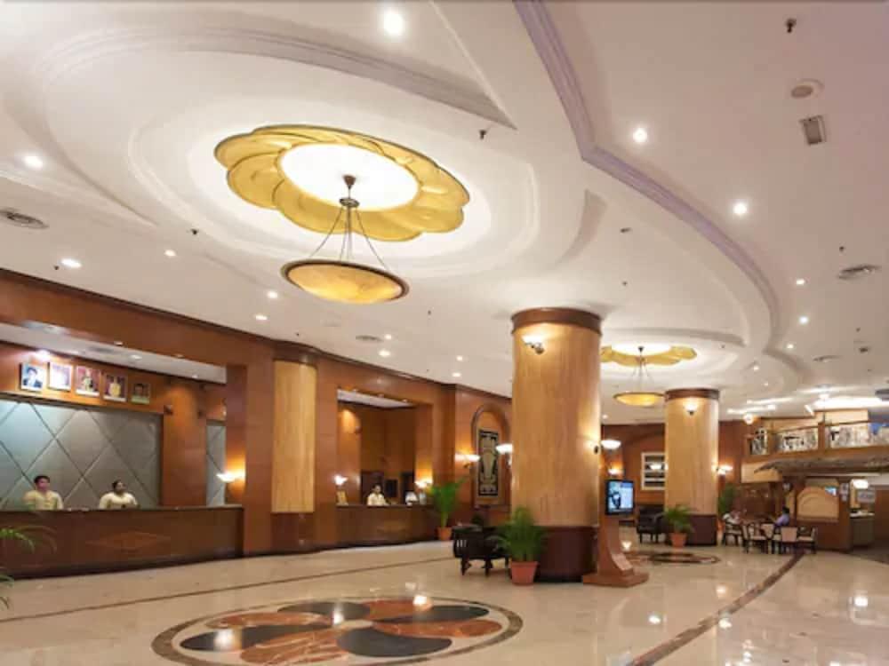 Summit Hotel Subang Usj Subang Jaya Exterior photo